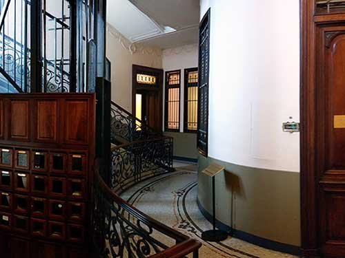 entrata-palazzo-studio